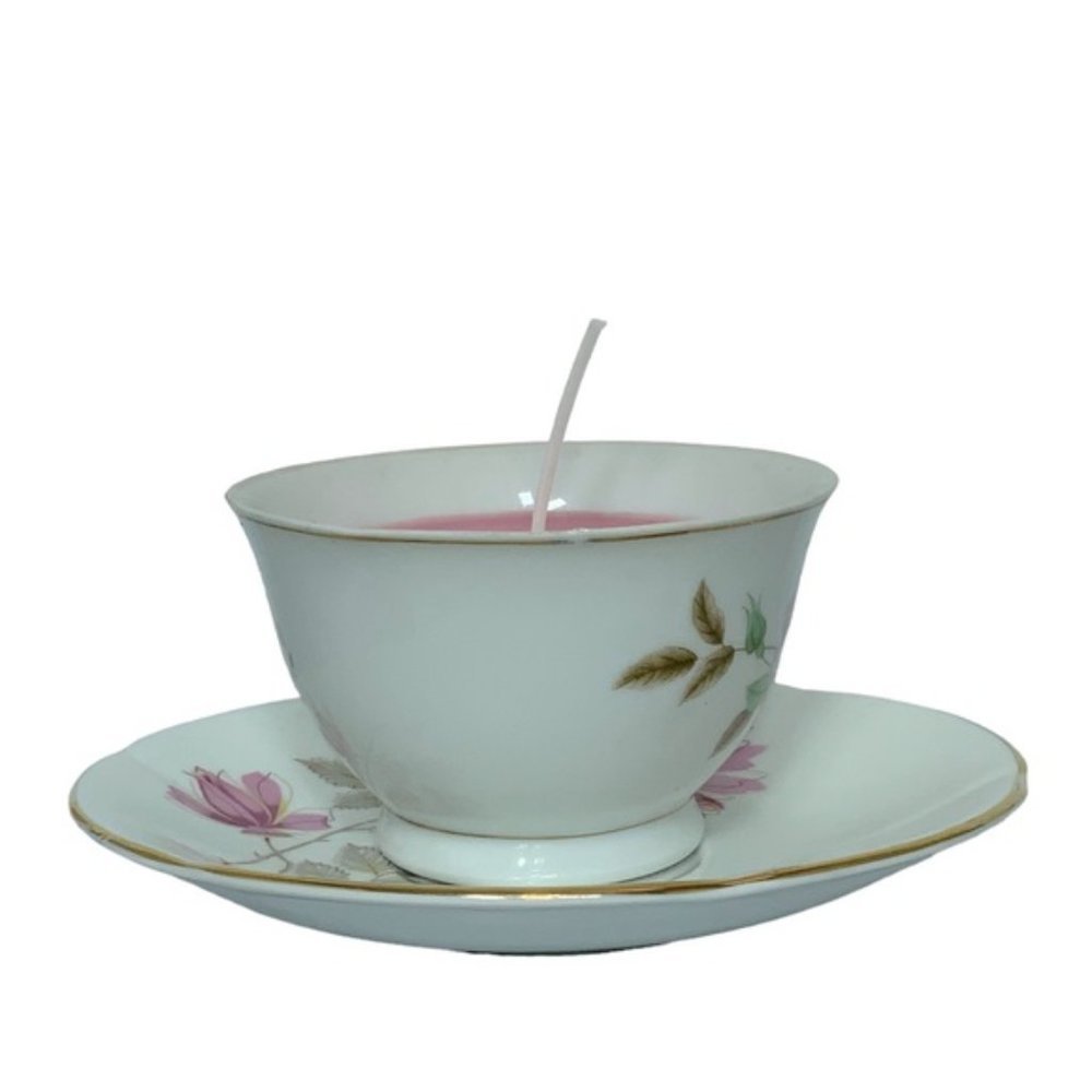 Vintage HandmadeTeacup Candle Saucer Set with Artisan Hand Poured Soy Candle - Picture 11 of 16